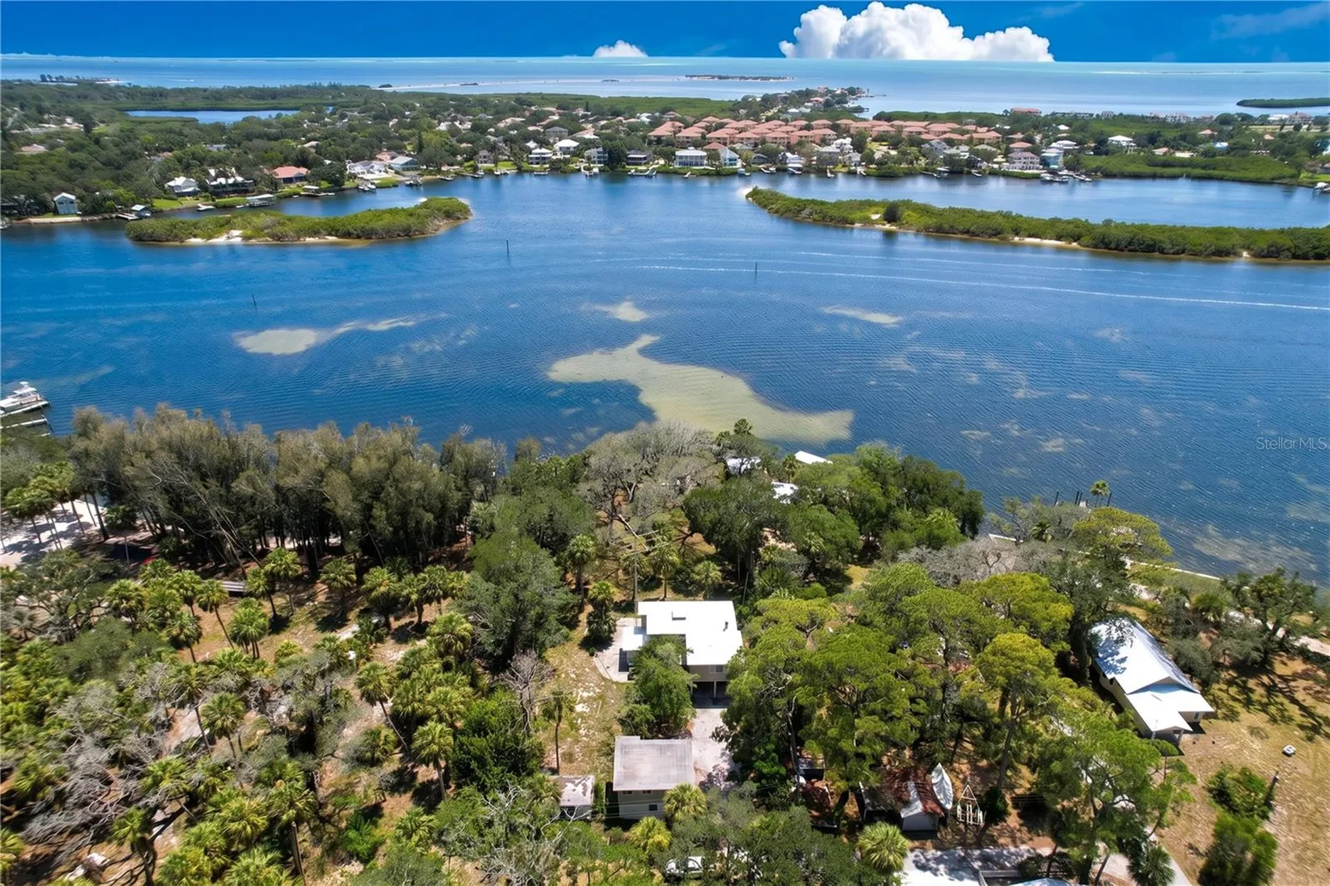 1275 Mickler Lane Tarpon Springs FL 34689