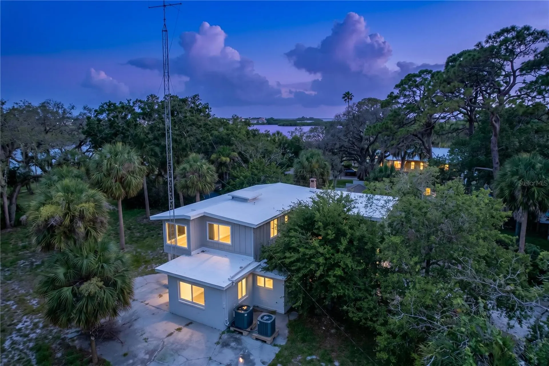1275 Mickler Lane Tarpon Springs FL 34689
