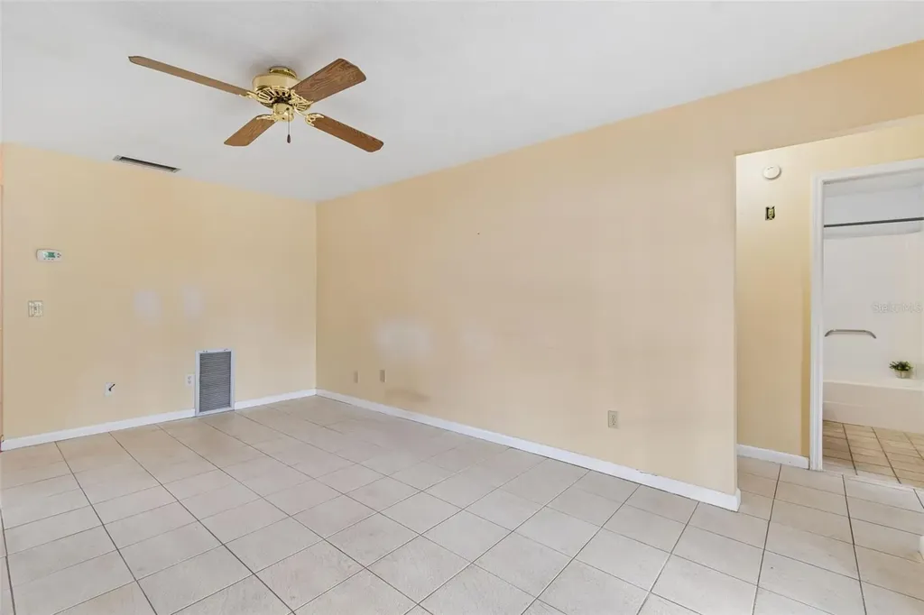 5503 Pentail Circle Tampa FL 33625