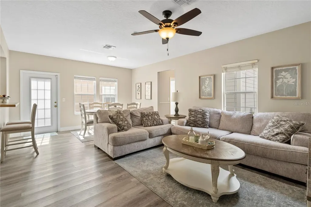 932 Pawstand Road Celebration FL 34747