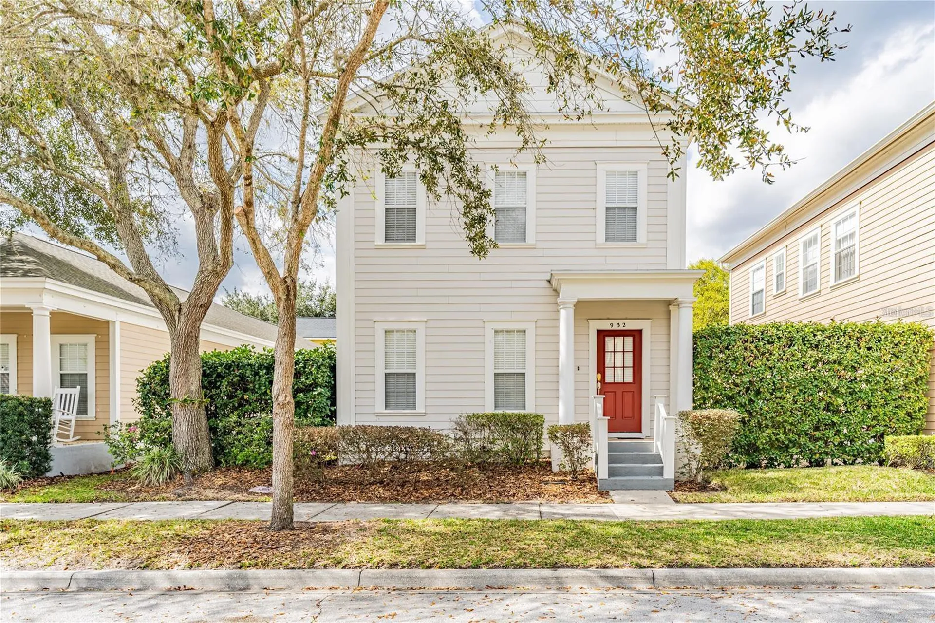 932 Pawstand Road Celebration FL 34747