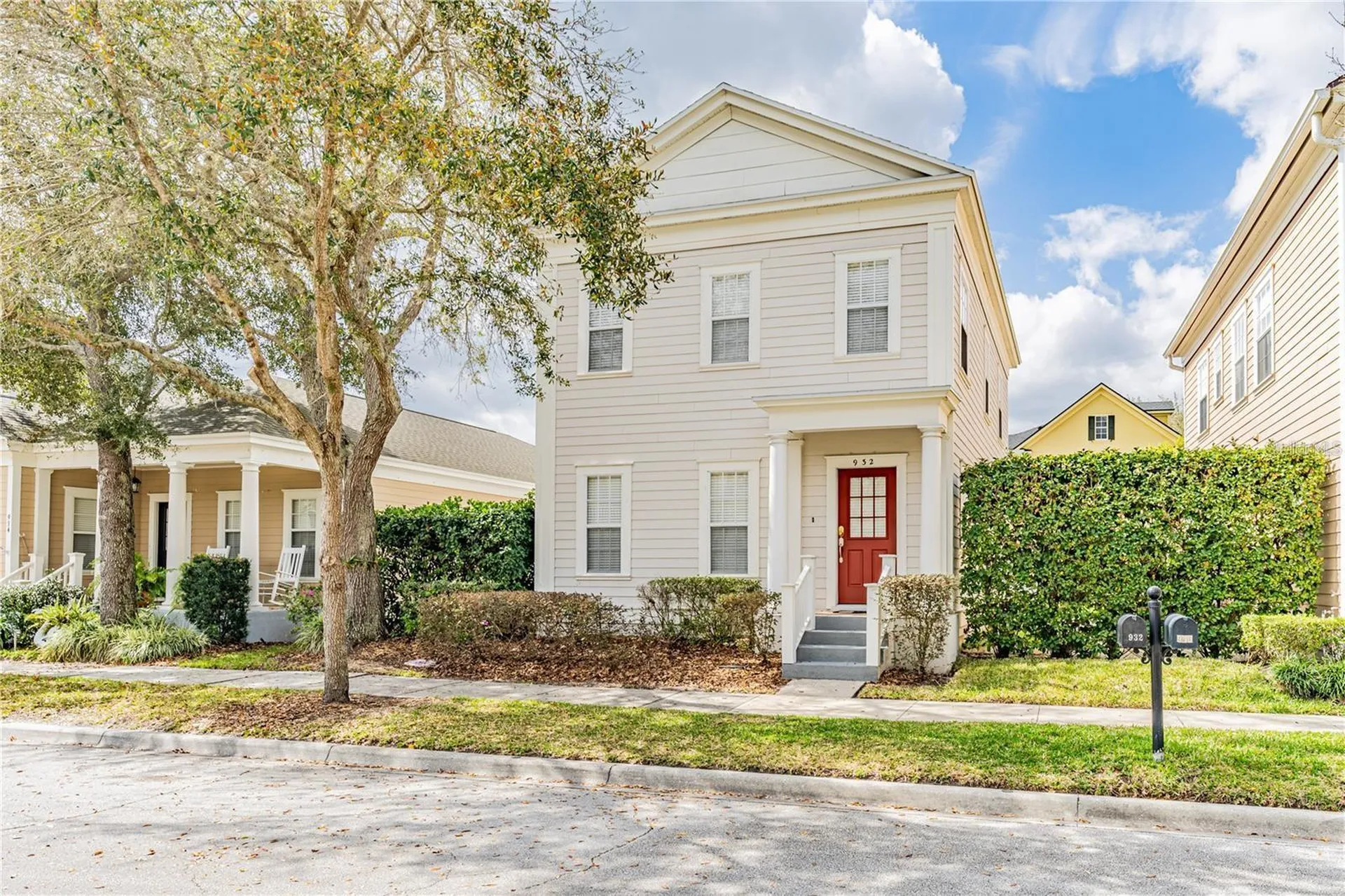 932 Pawstand Road Celebration FL 34747