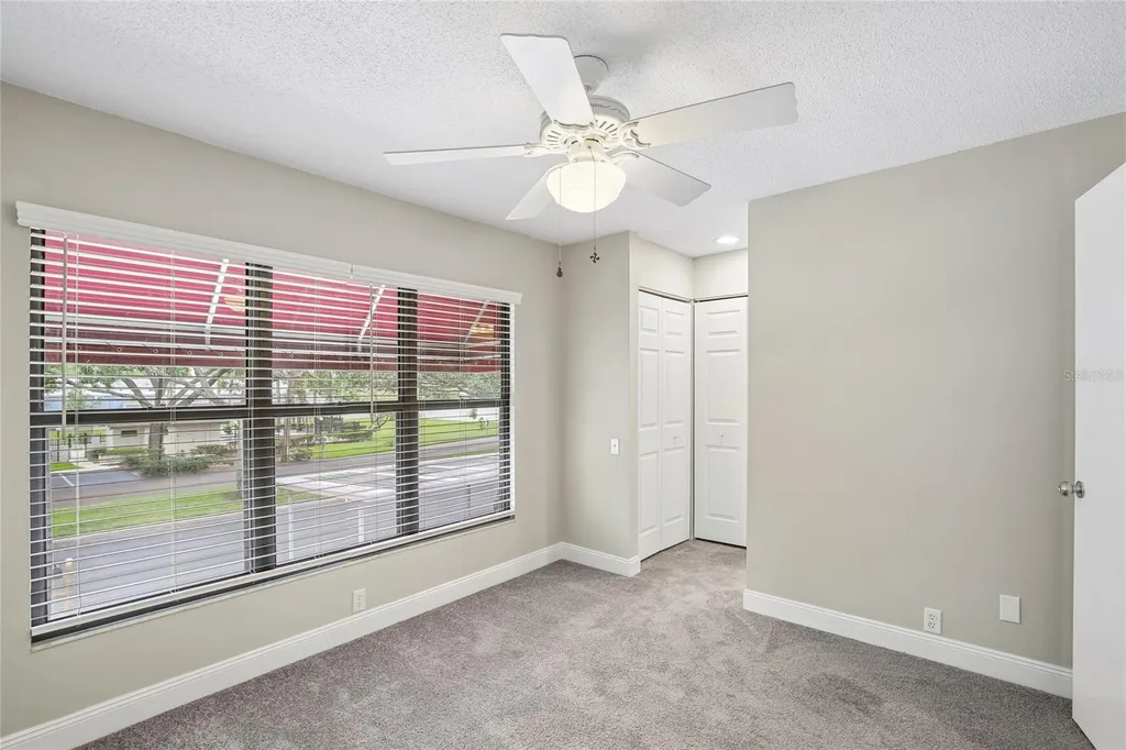 717 Oak Park Place Brandon FL 33511