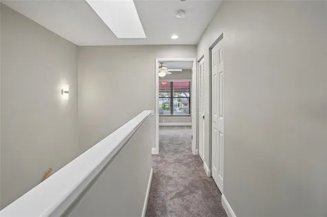 717 Oak Park Place Brandon FL 33511