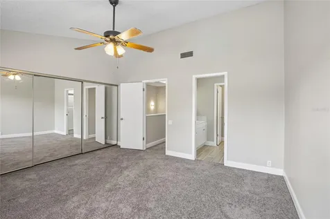 717 Oak Park Place Brandon FL 33511