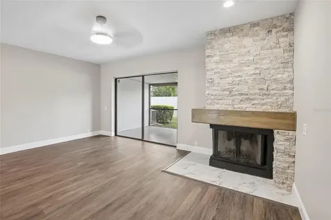 717 Oak Park Place Brandon FL 33511