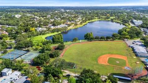 205 12th Avenue N St Petersburg FL 33701