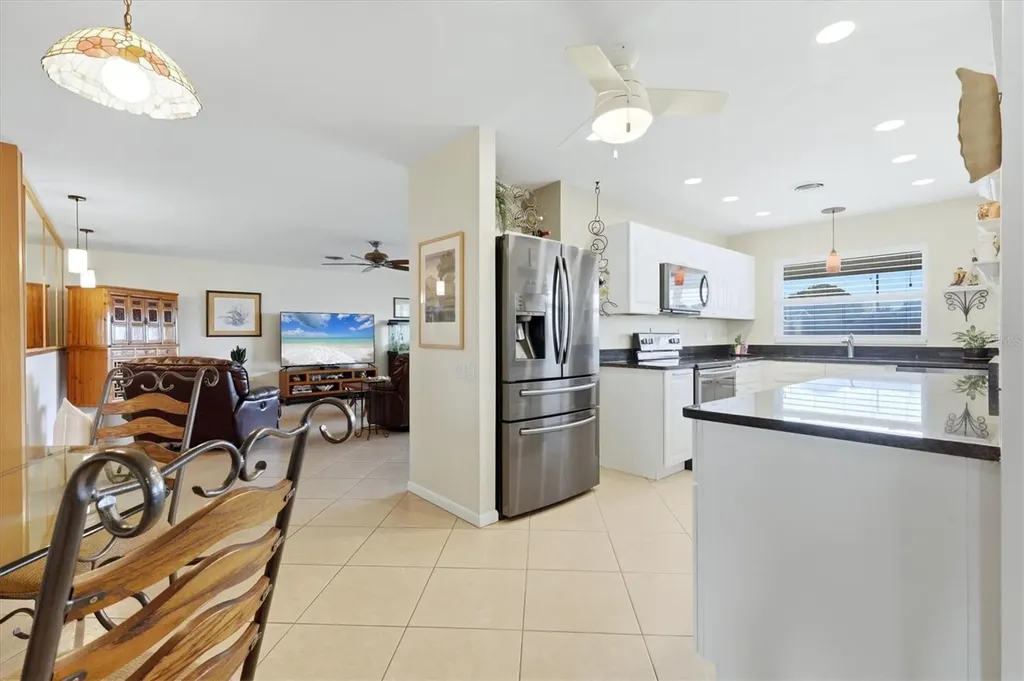 3612 S Lockwood Ridge Road Sarasota FL 34239