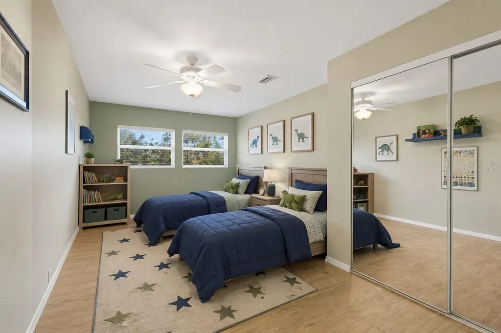 3612 S Lockwood Ridge Road Sarasota FL 34239