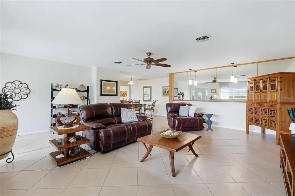 3612 S Lockwood Ridge Road Sarasota FL 34239