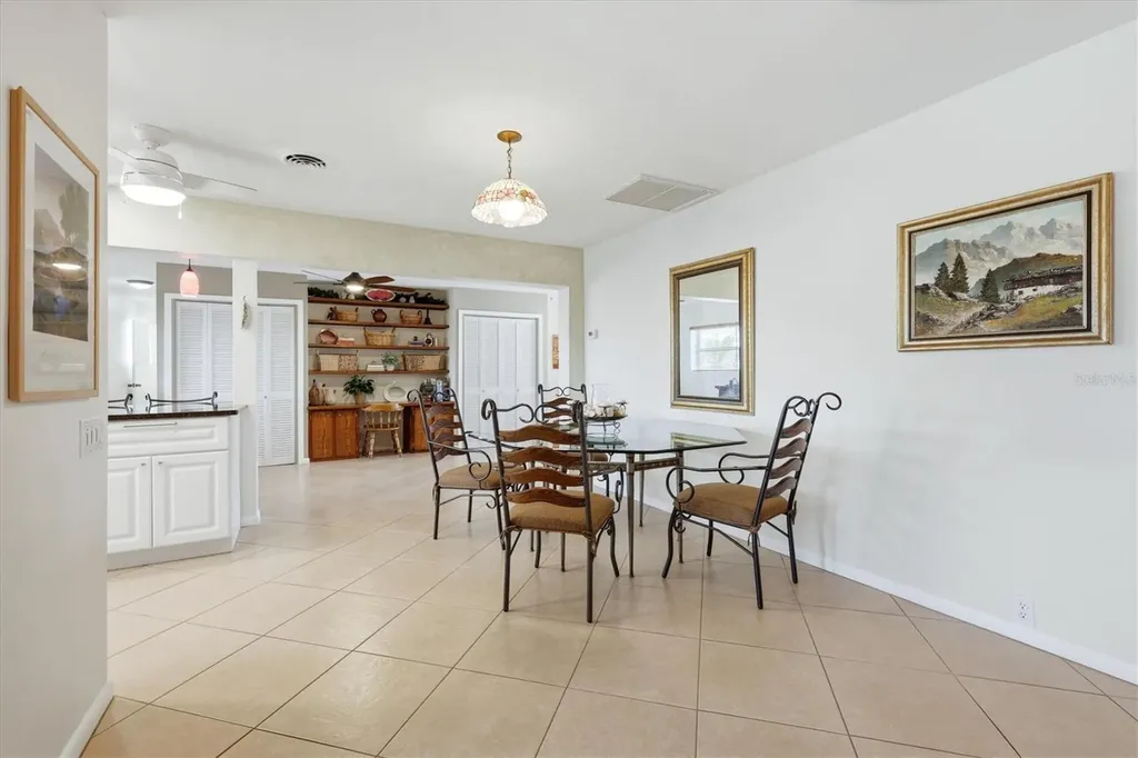 3612 S Lockwood Ridge Road Sarasota FL 34239