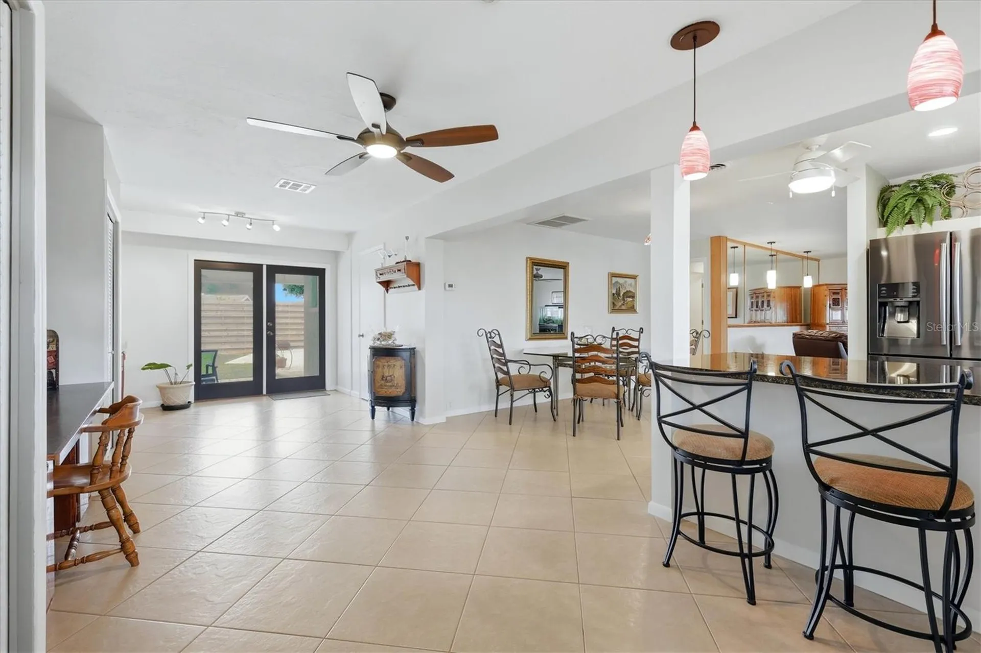 3612 S Lockwood Ridge Road Sarasota FL 34239