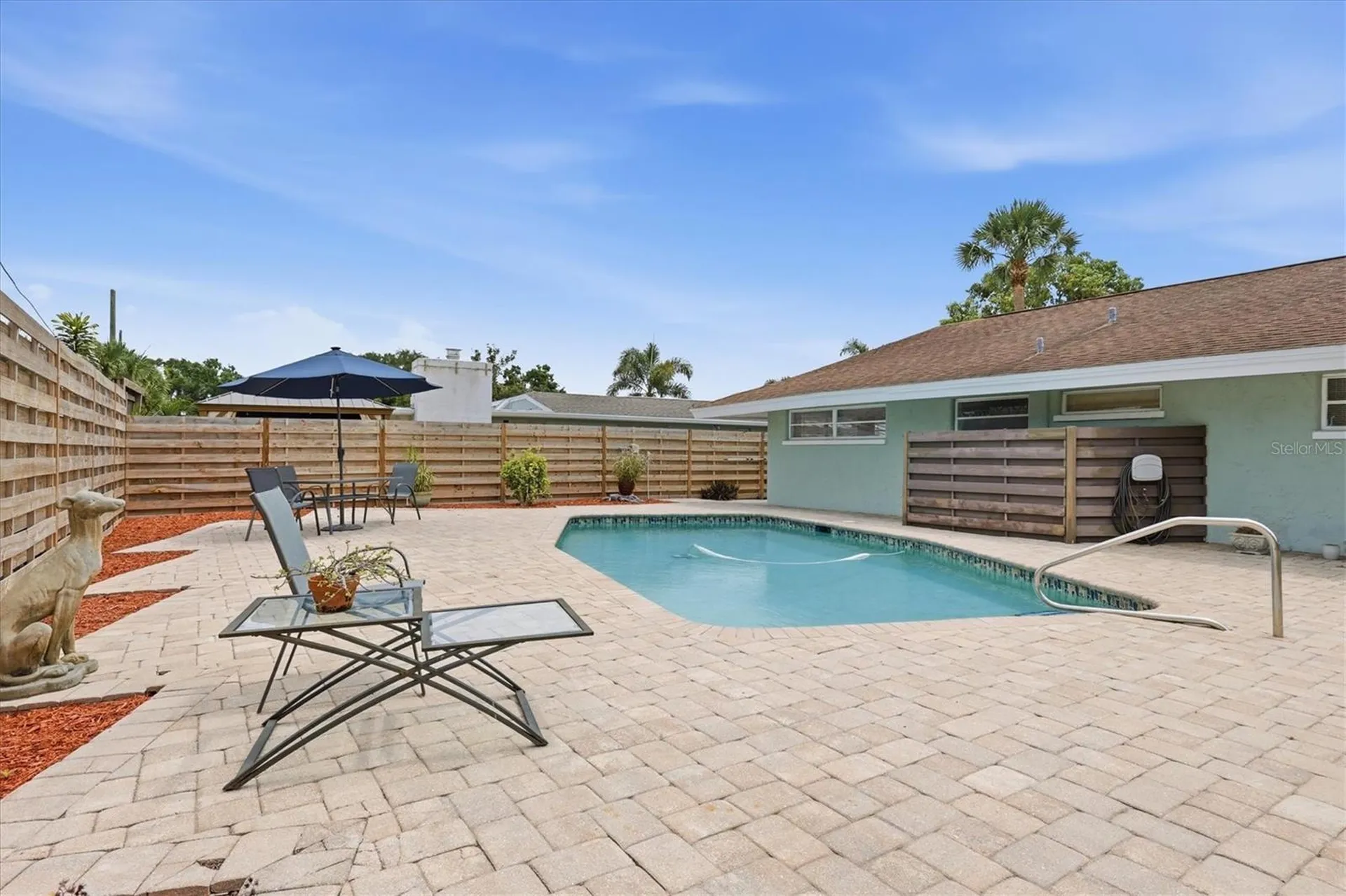 3612 S Lockwood Ridge Road Sarasota FL 34239
