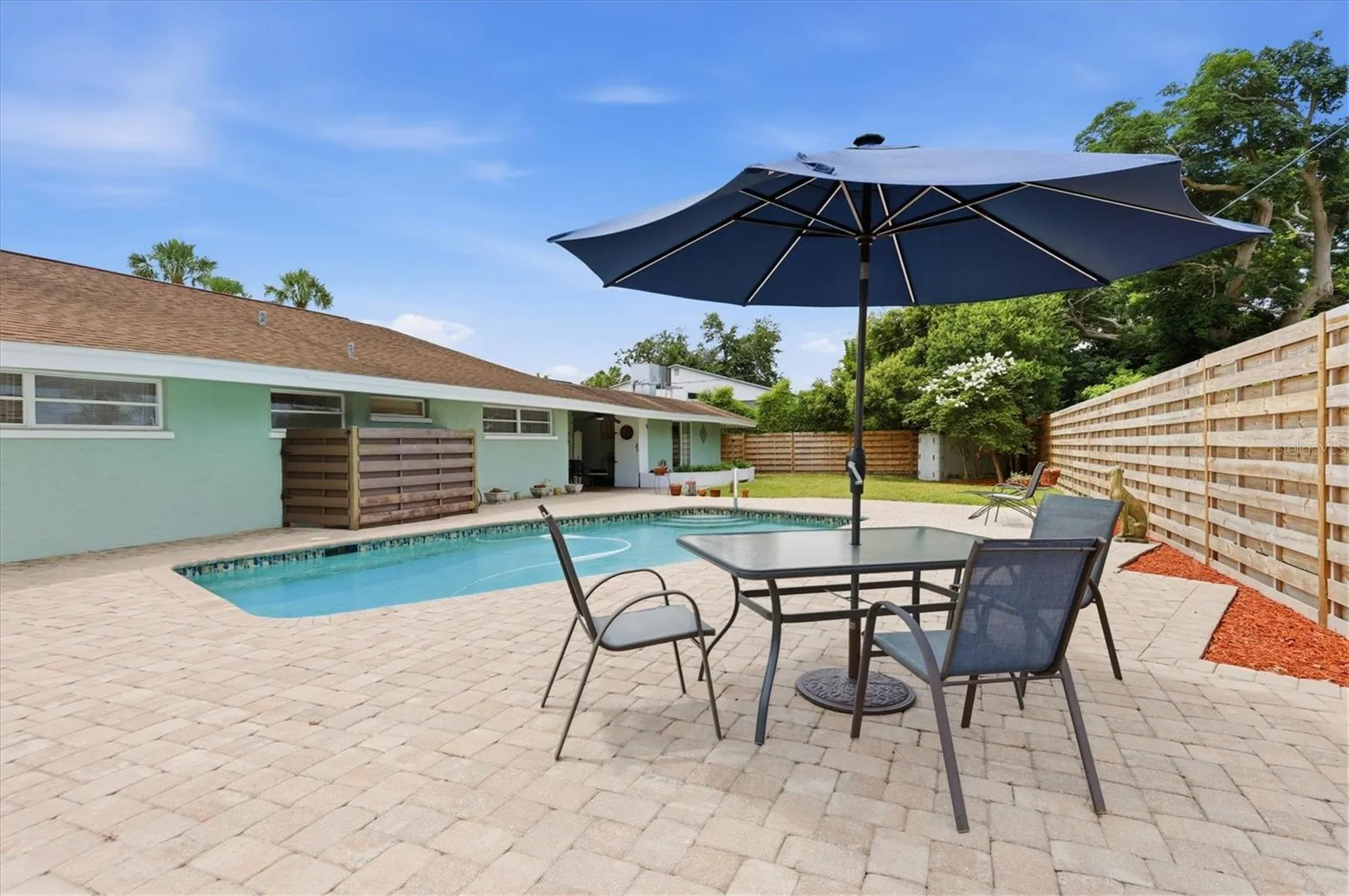 3612 S Lockwood Ridge Road Sarasota FL 34239