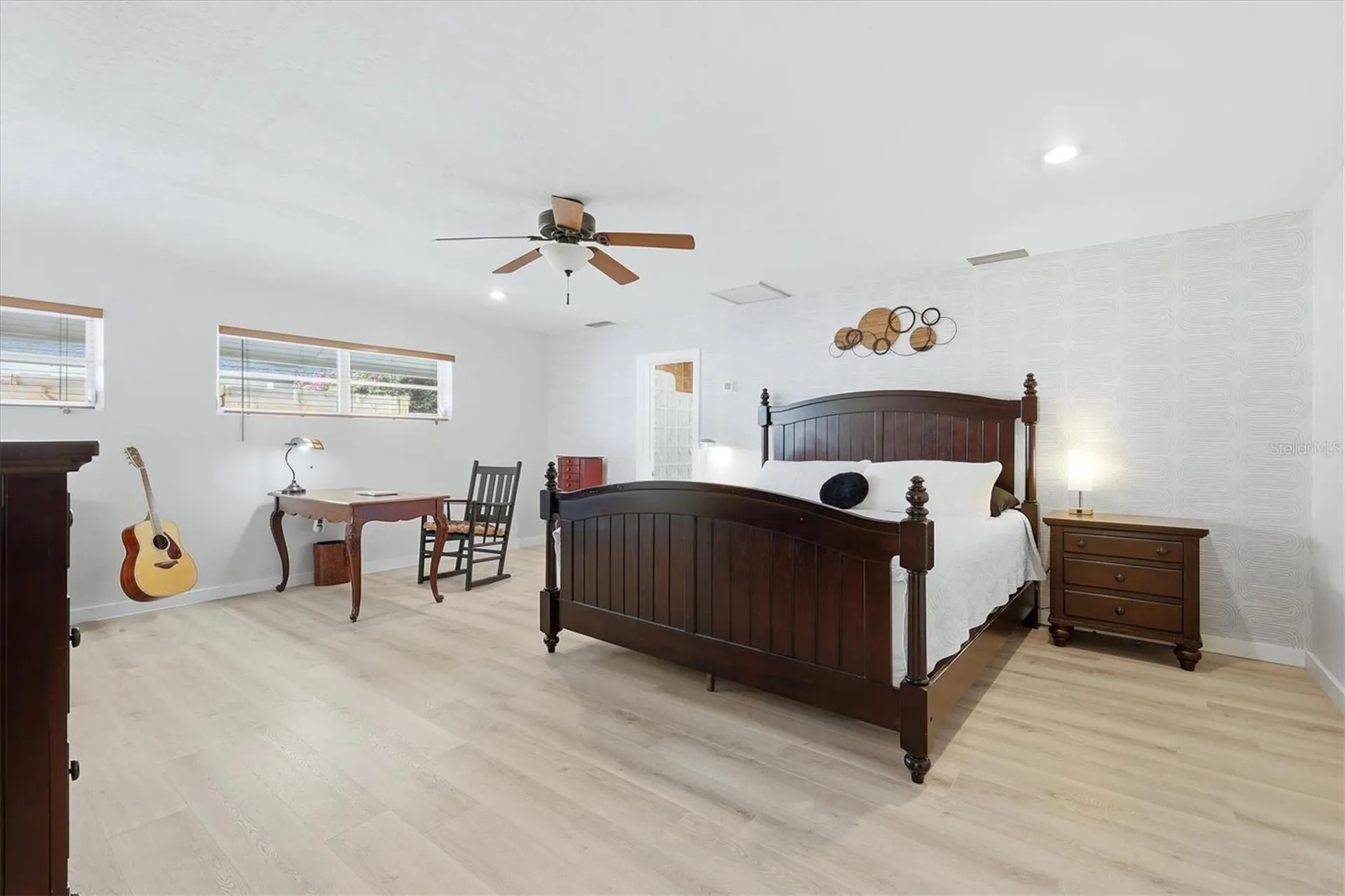 3612 S Lockwood Ridge Road Sarasota FL 34239