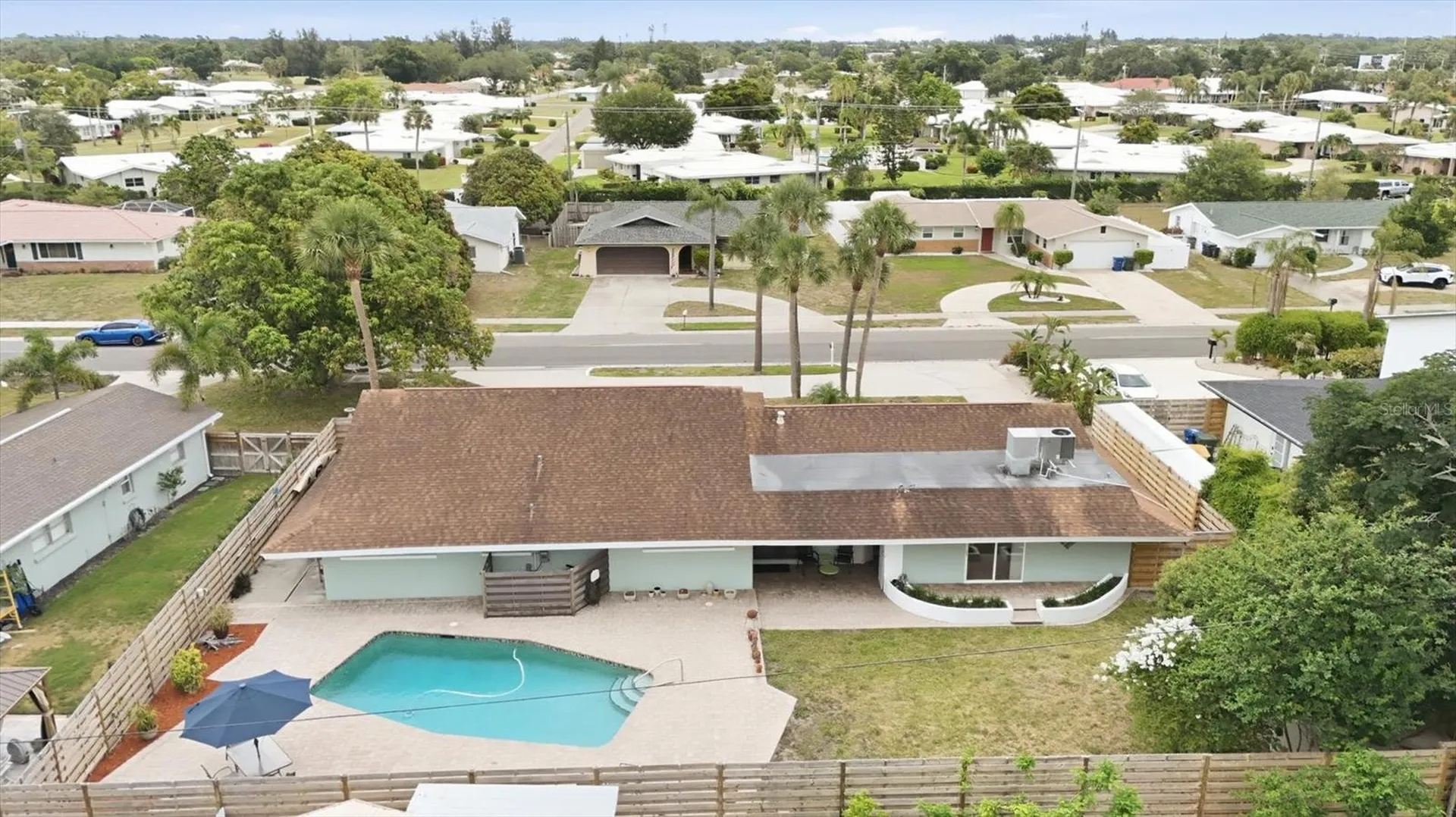 3612 S Lockwood Ridge Road Sarasota FL 34239