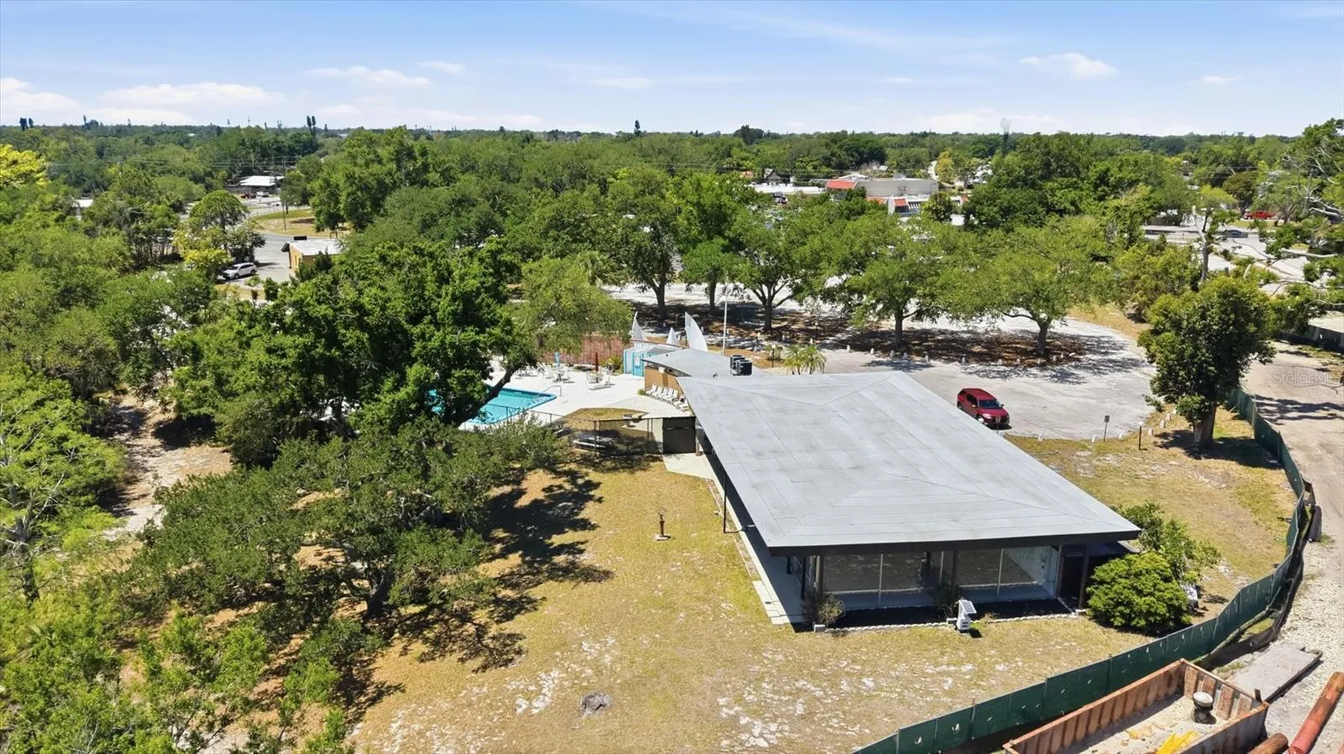3612 S Lockwood Ridge Road Sarasota FL 34239