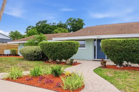 3612 S Lockwood Ridge Road Sarasota FL 34239