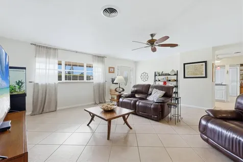 3612 S Lockwood Ridge Road Sarasota FL 34239