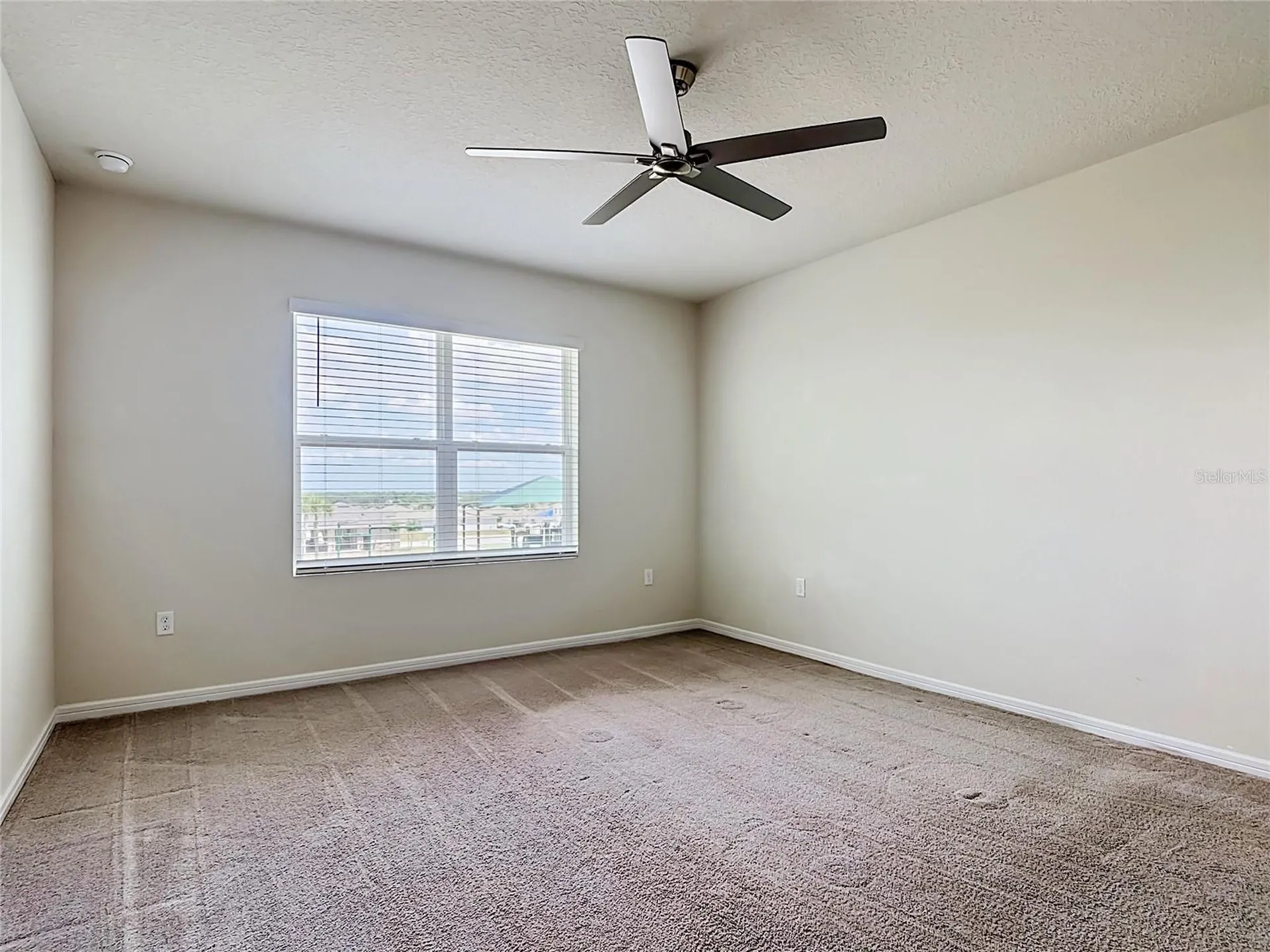 1539 Aspen Avenue Davenport FL 33837