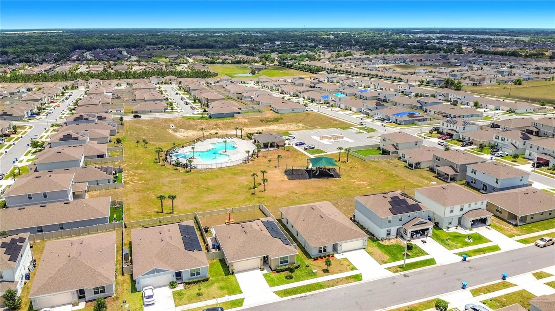 1539 Aspen Avenue Davenport FL 33837