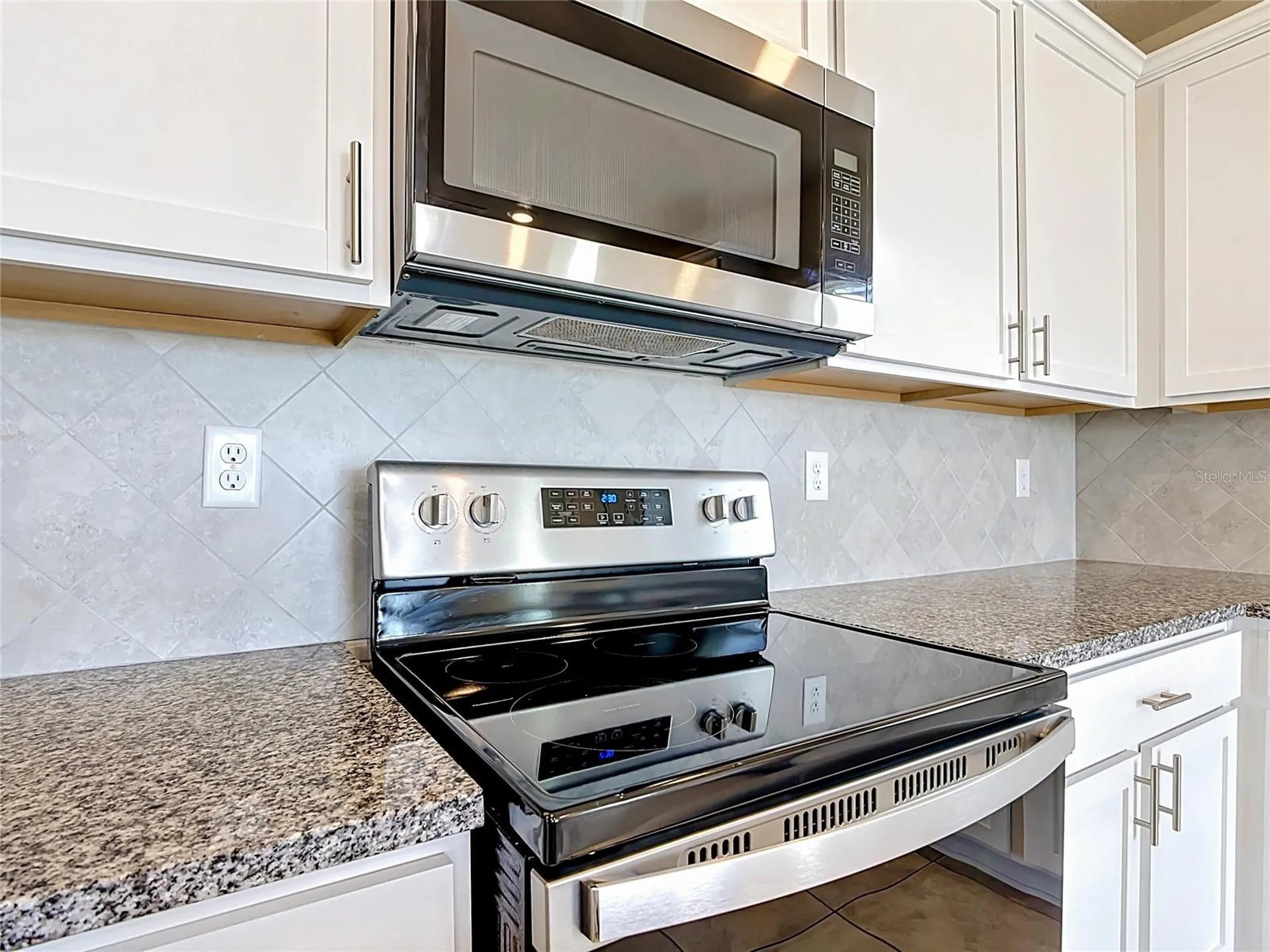 1539 Aspen Avenue Davenport FL 33837