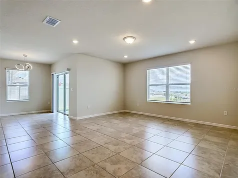 1539 Aspen Avenue Davenport FL 33837