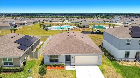 1539 Aspen Avenue Davenport FL 33837