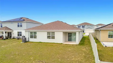 1539 Aspen Avenue Davenport FL 33837
