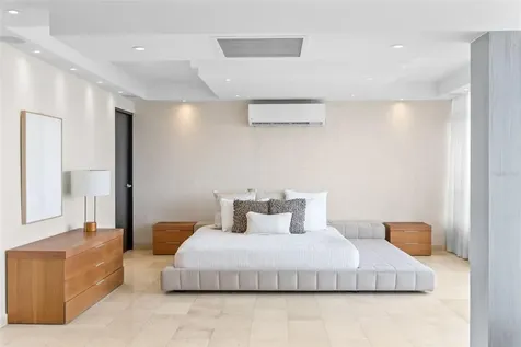 14 Rd 833, La Cima Guaynabo PR 00969