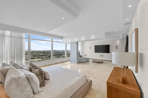 14 Rd 833, La Cima Guaynabo PR 00969