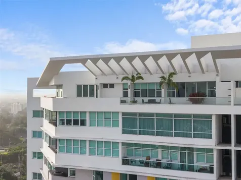14 Rd 833, La Cima Guaynabo PR 00969