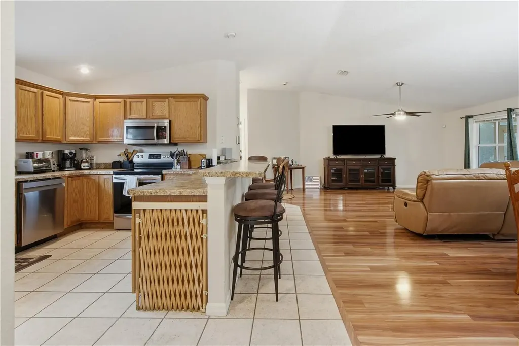 16723 SE 173rd Terrace Road Weirsdale FL 32195