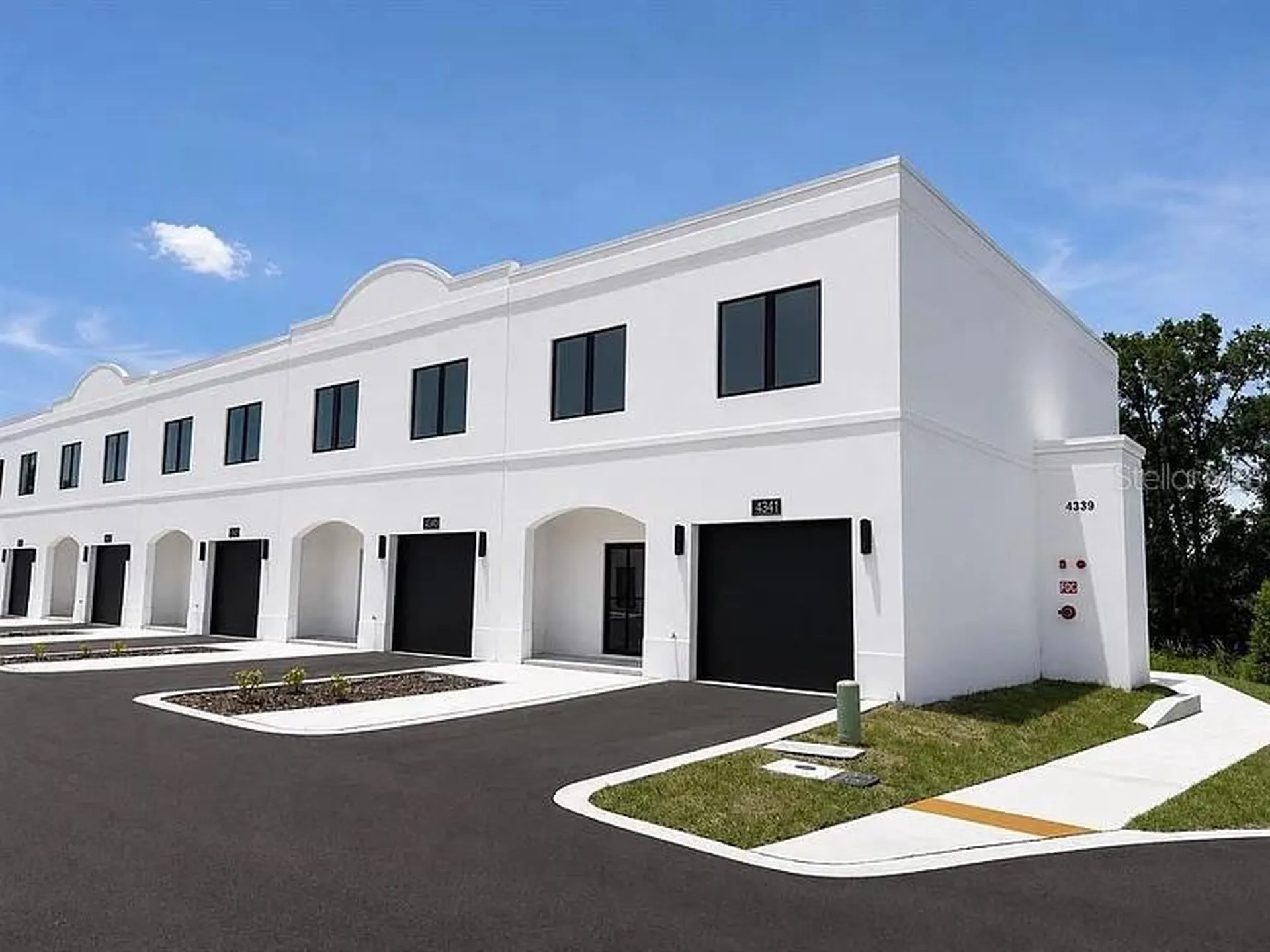 4365 Cambio Gardens Court Tampa FL 33610