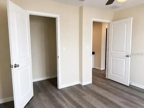 4365 Cambio Gardens Court Tampa FL 33610
