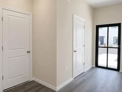 4365 Cambio Gardens Court Tampa FL 33610
