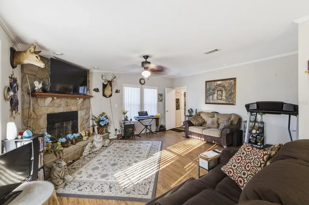 1560 Mcclellan Road Frostproof FL 33843