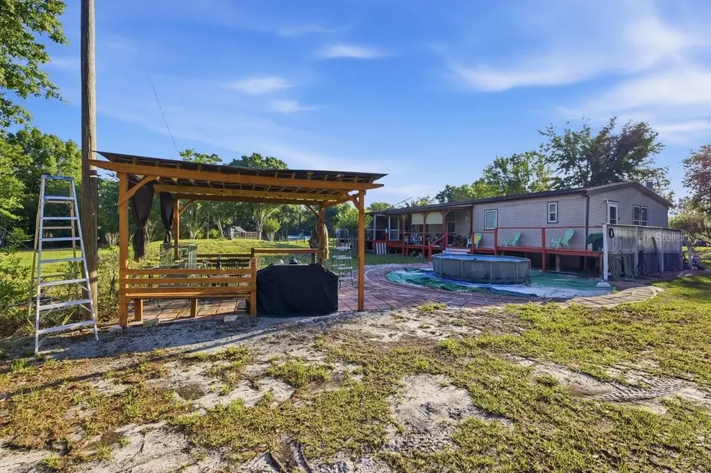 1560 Mcclellan Road Frostproof FL 33843