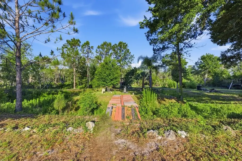 1560 Mcclellan Road Frostproof FL 33843