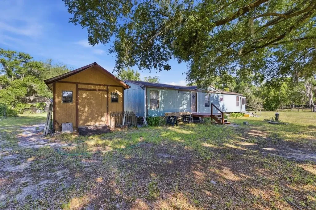 1560 Mcclellan Road Frostproof FL 33843