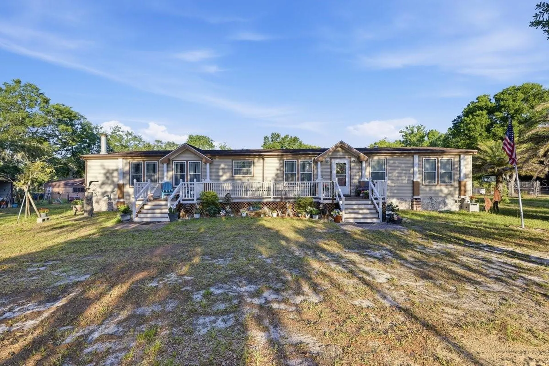 1560 Mcclellan Road Frostproof FL 33843