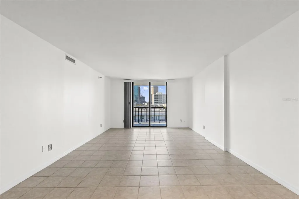 201 W Laurel Street Tampa FL 33602