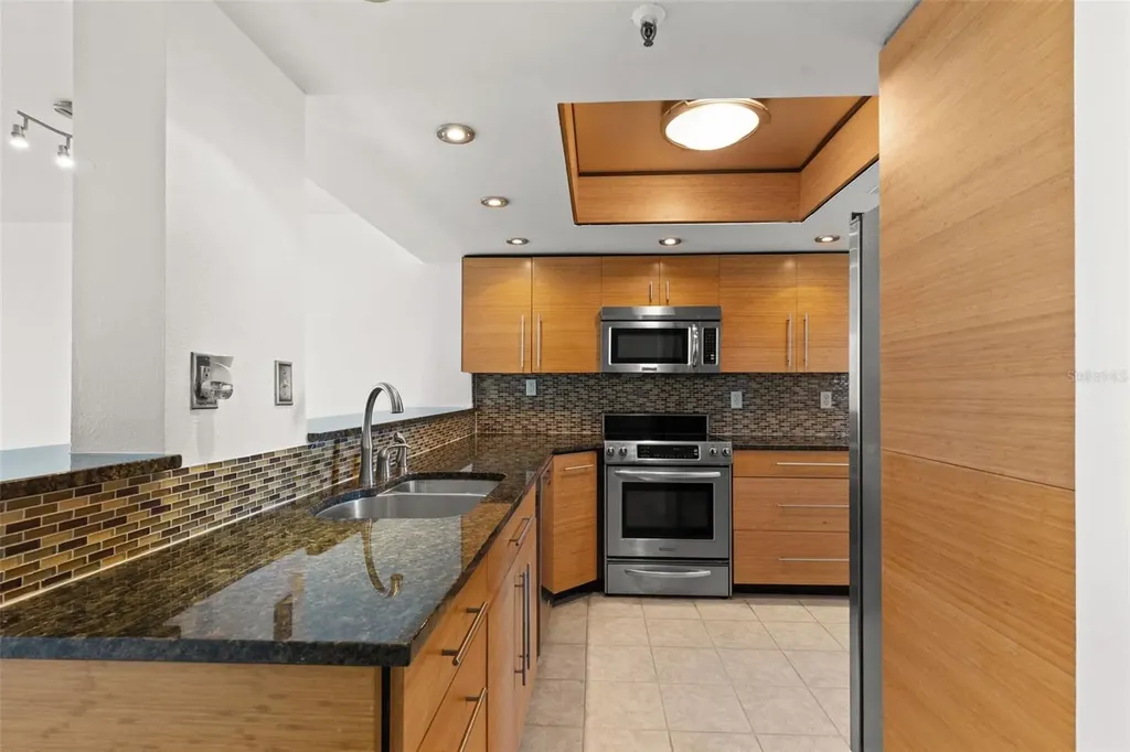 201 W Laurel Street Tampa FL 33602