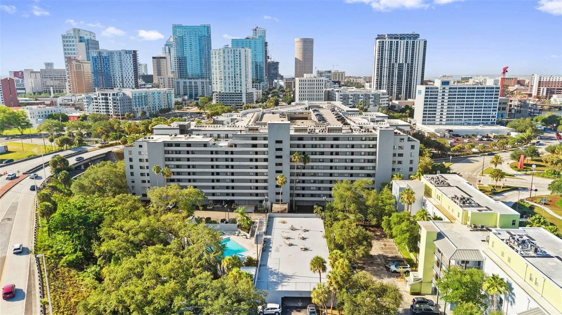 201 W Laurel Street Tampa FL 33602