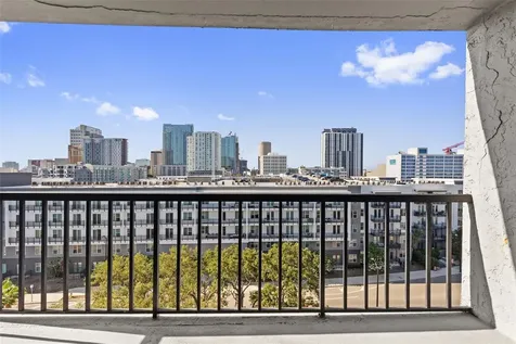201 W Laurel Street Tampa FL 33602