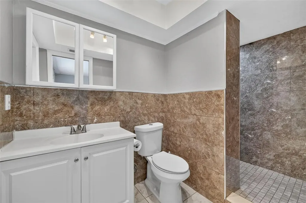 10760 62nd Avenue Seminole FL 33772