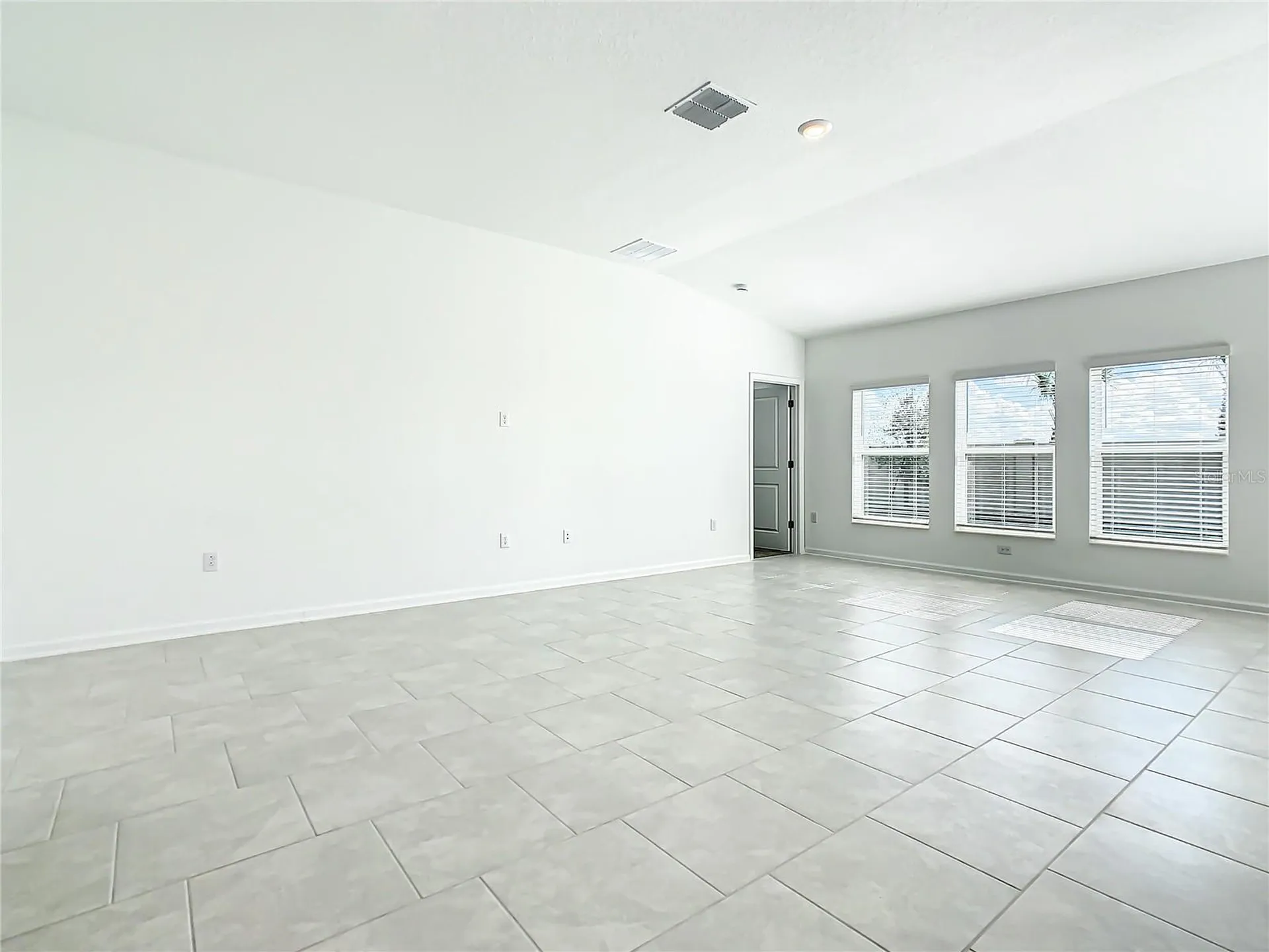 2330 Burney Falls Lane Davenport FL 33837