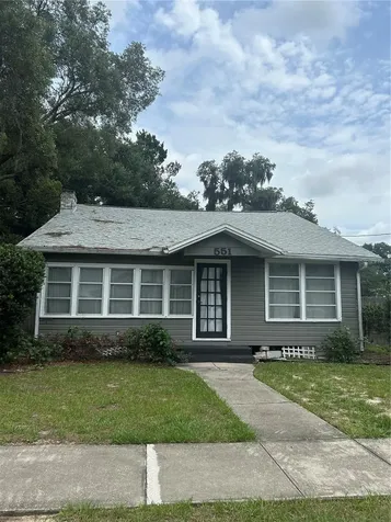 551 E 9th Avenue Mount Dora FL 32757