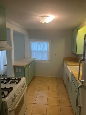 551 E 9th Avenue Mount Dora FL 32757