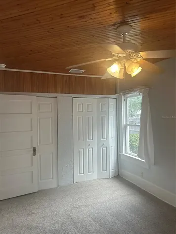 551 E 9th Avenue Mount Dora FL 32757